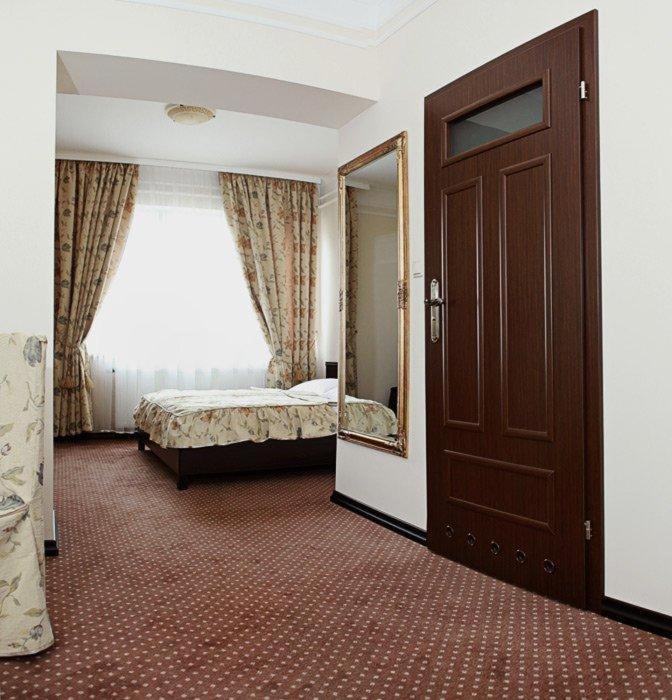 Wzgorze Toskanii Conferences & Restaurant Пжезмерово Стая снимка